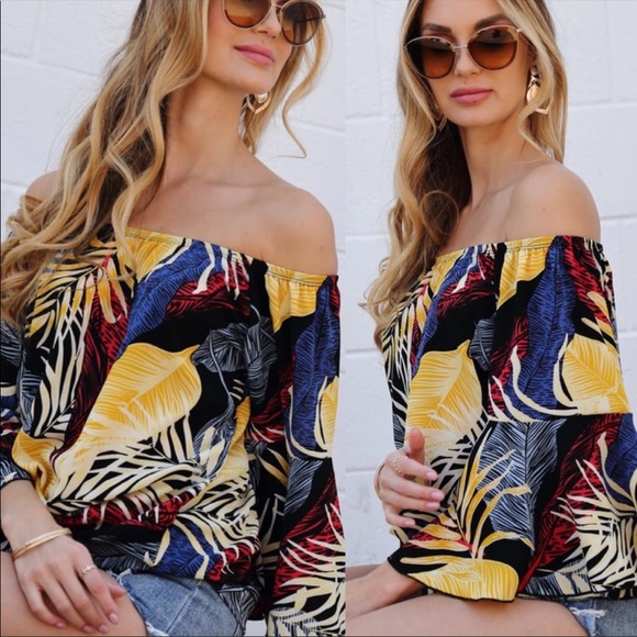 Floral Print Off Shoulder Top - Picture 4 of 6